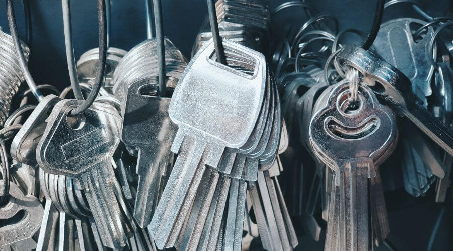 Professional residential roofers in Oral, SD